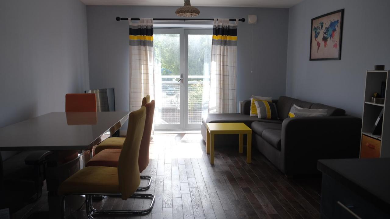 Spacious 1-bed Flat In North Kensington Appartamento